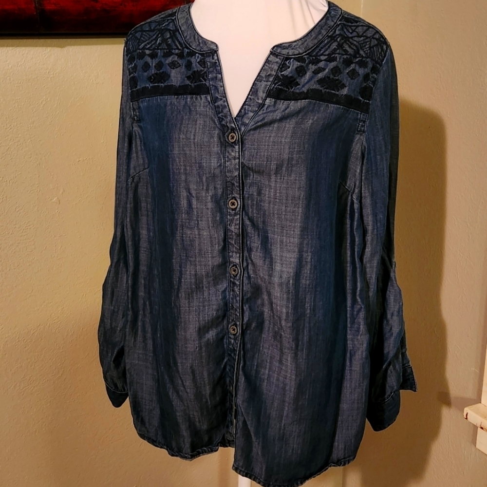 Bob Timberlake S silk feel dark wash denim embroidered yoke button sleeve tunic‎